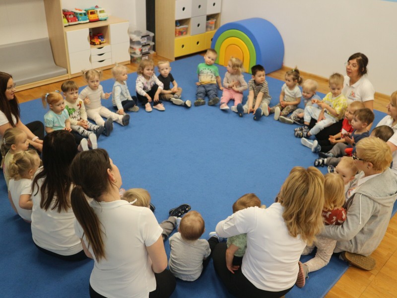 Dzieci i osoby dorosłe