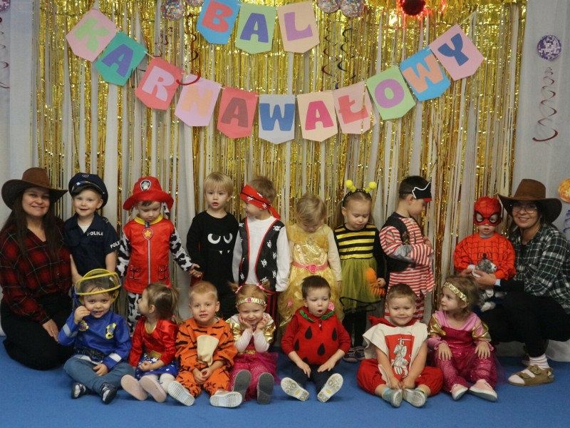 Dzieci w przebraniach